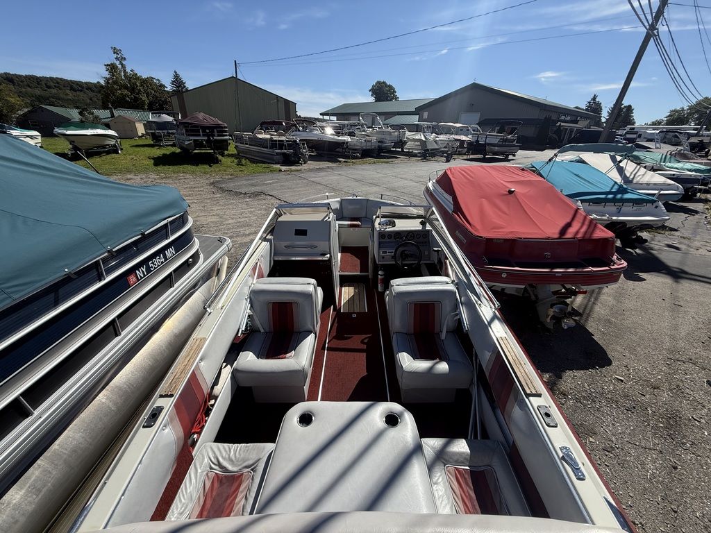 1986 Sunrunner 210B - Image 7