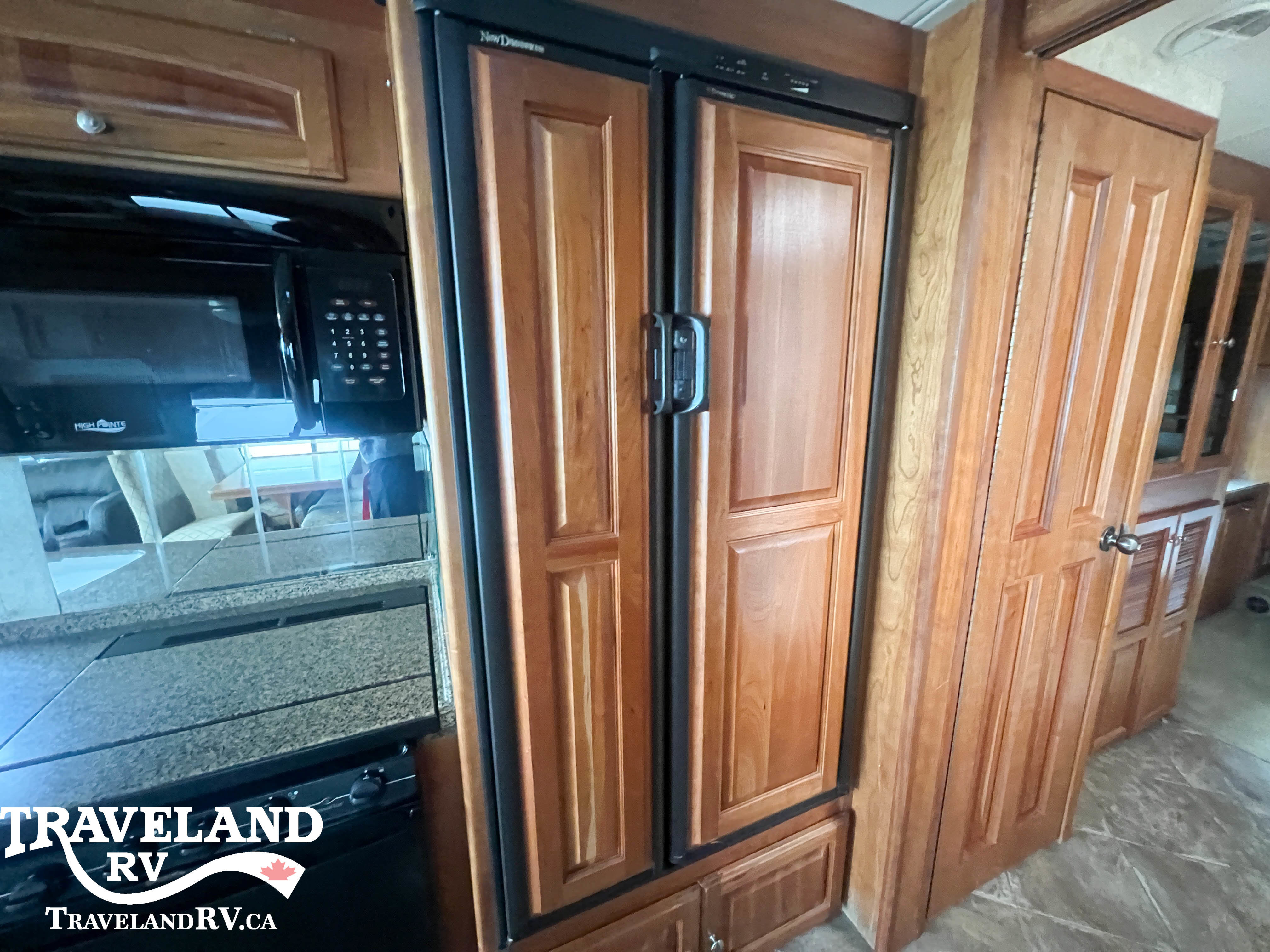 2005 TRIPLE E EMPRESS 3902FB - Image 22