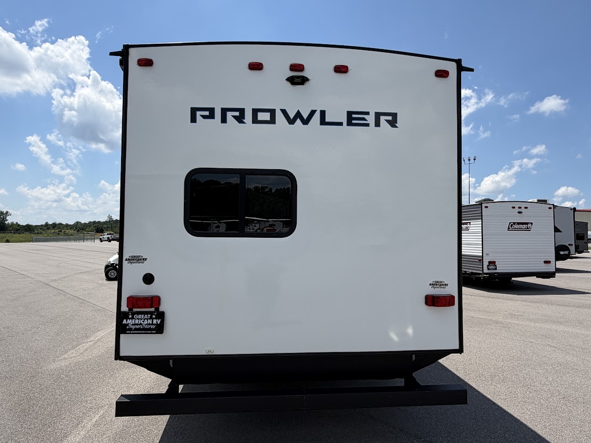 2024 HEARTLAND PROWLER 303SBH - Image 5