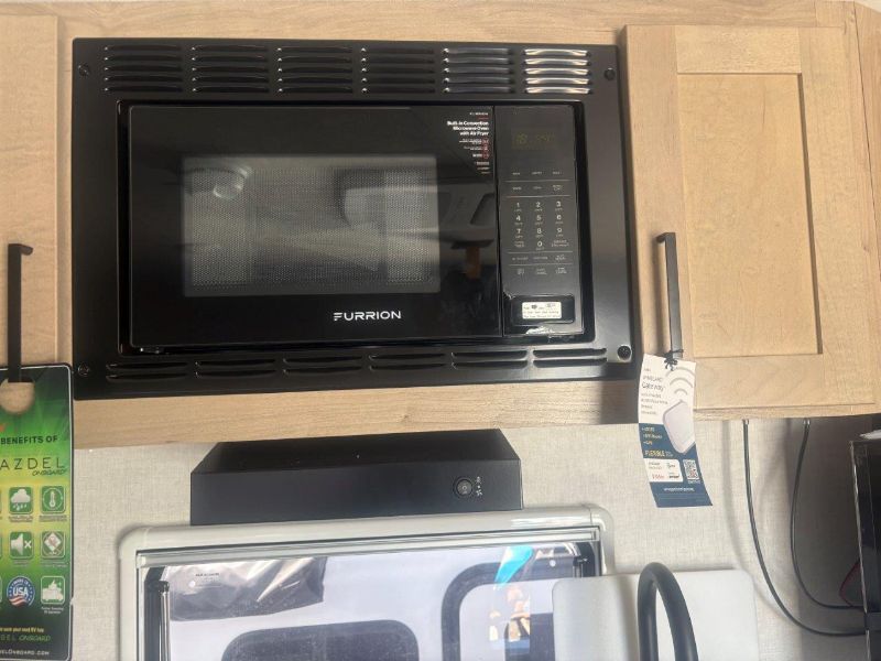 2026 Ember RV Overland Series 240TKR - Image 9
