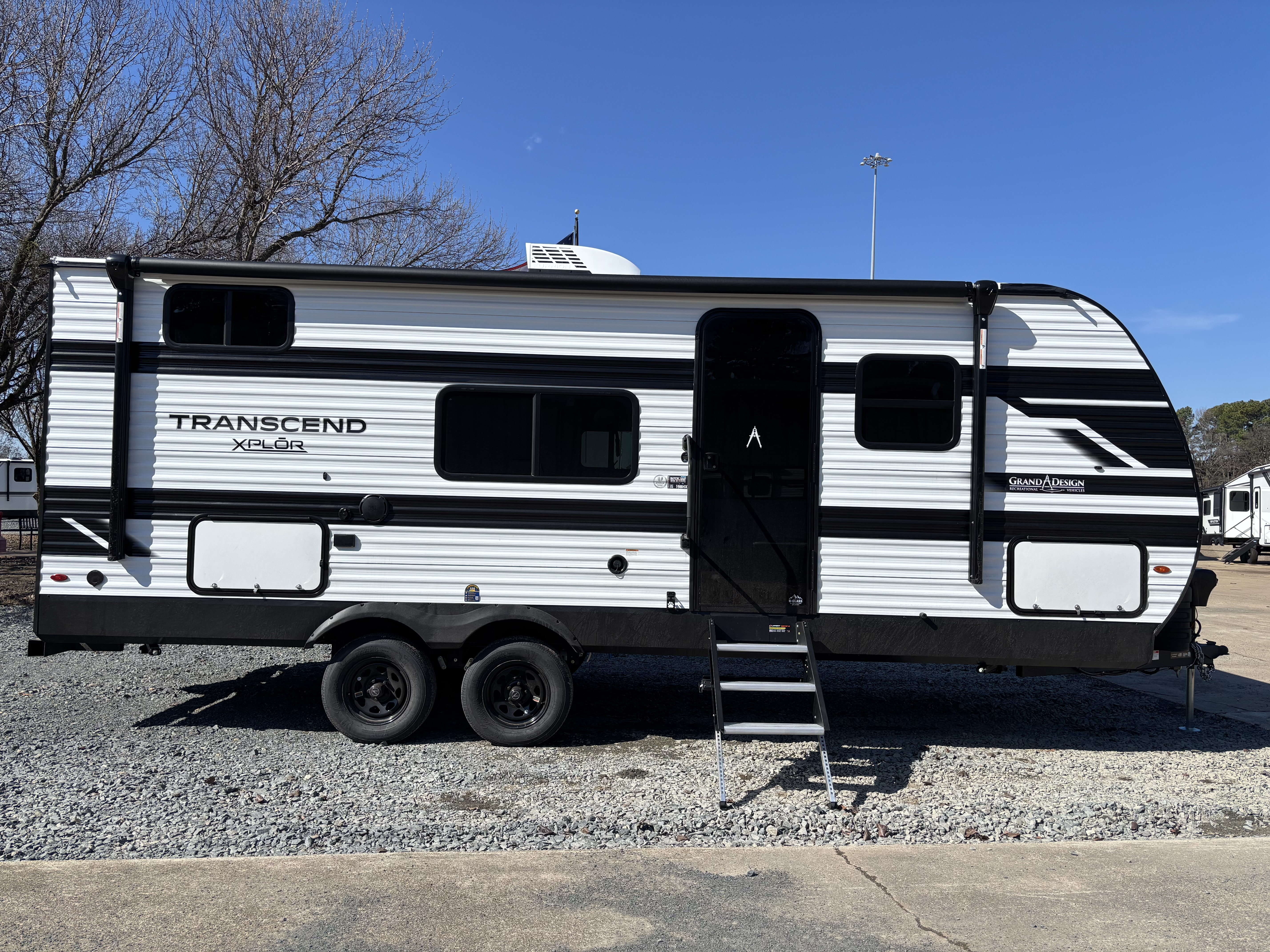 2026 Grand Design Transcend XPLOR 19BHX - Image 2