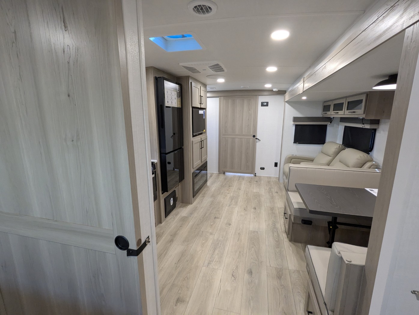 2026 Forest River Rockwood Ultra Lite 2606WS - Image 18