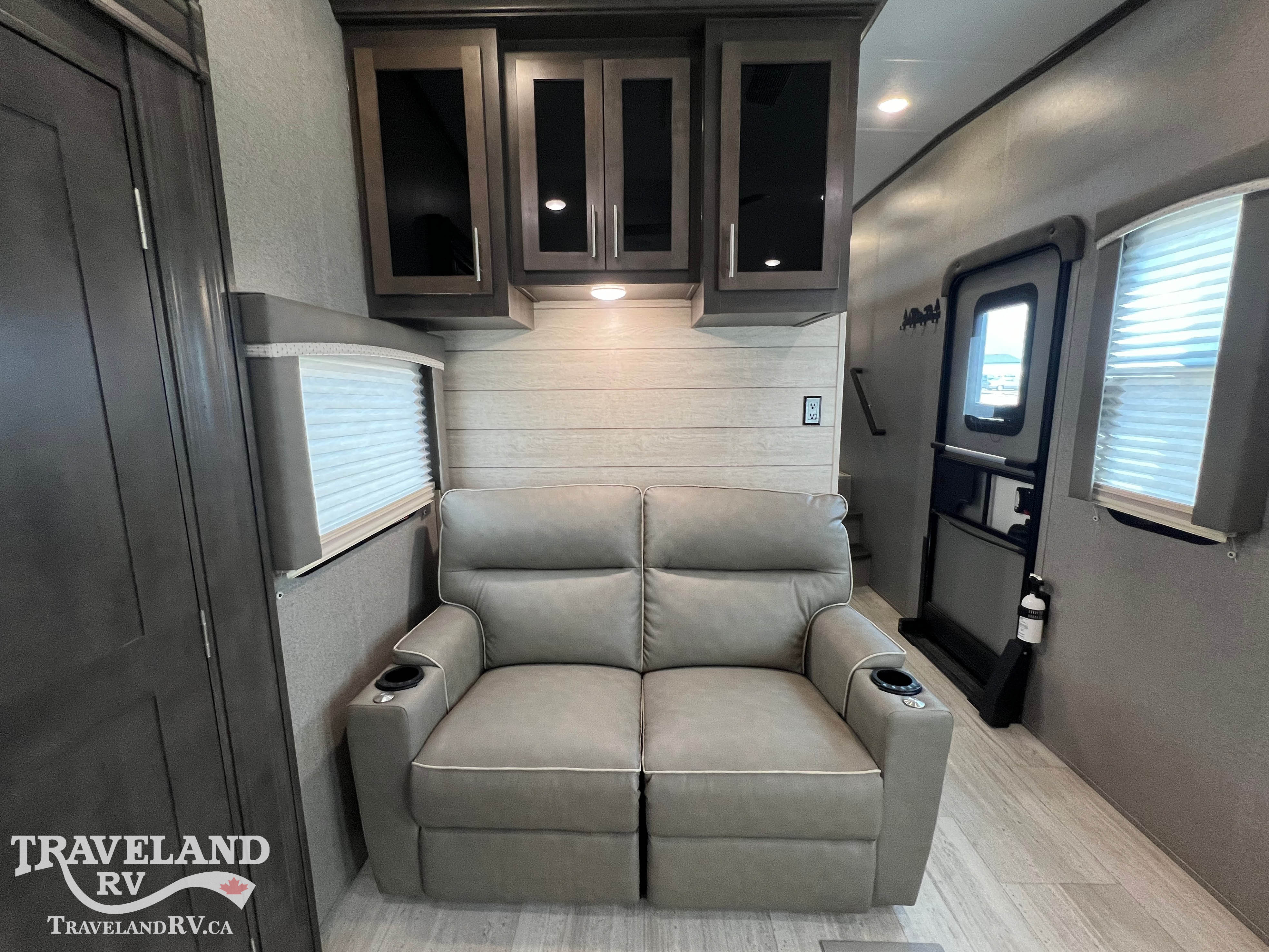 2020 Forest River Rockwood Signature Ultra Lite 2896MB - Image 12