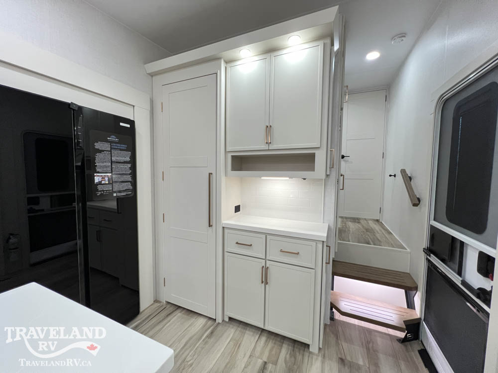 2027 Brinkley RV Model Z 2900 - Image 29