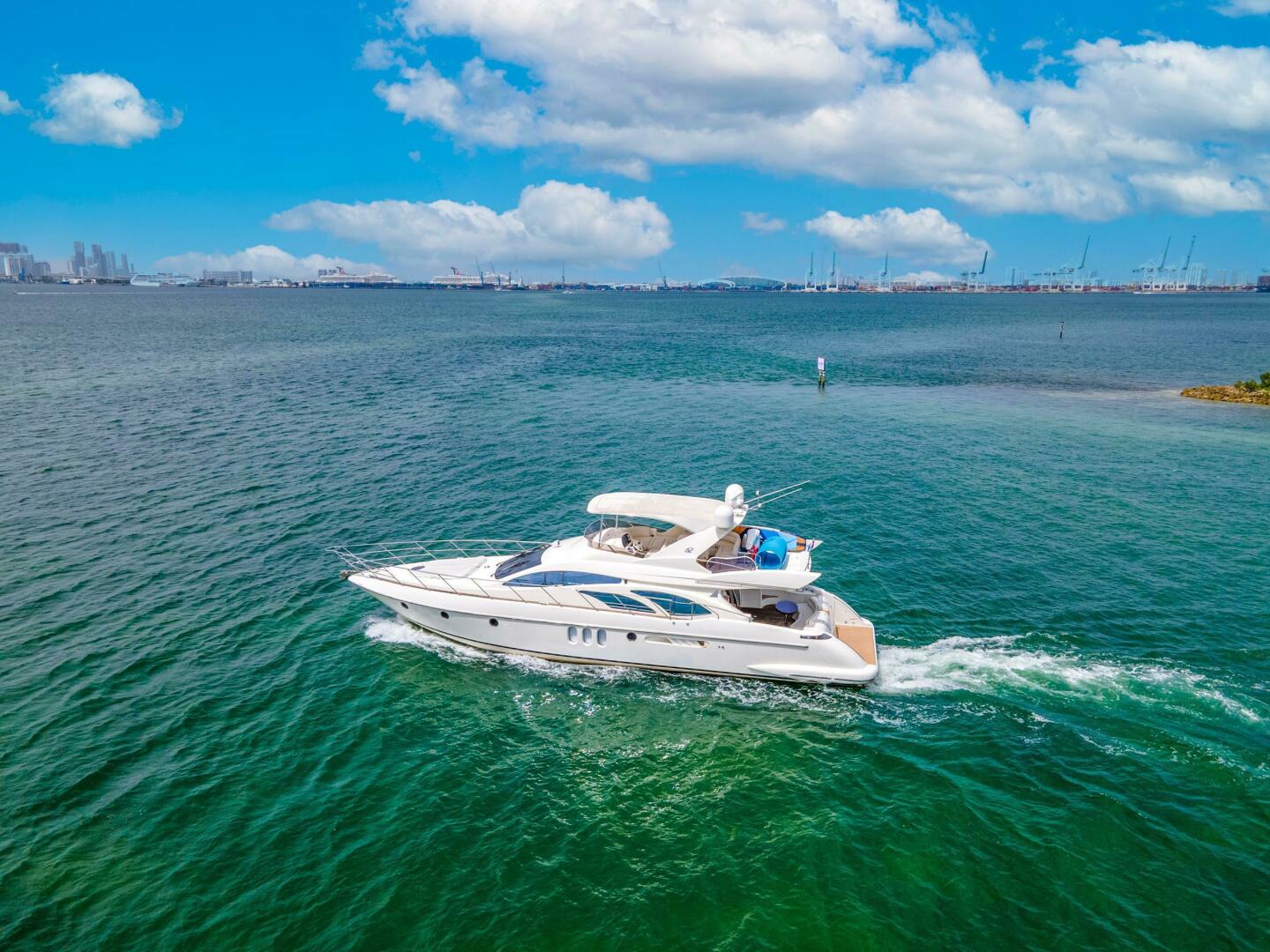 2004 Azimut Azimut 62 Base - Image 4