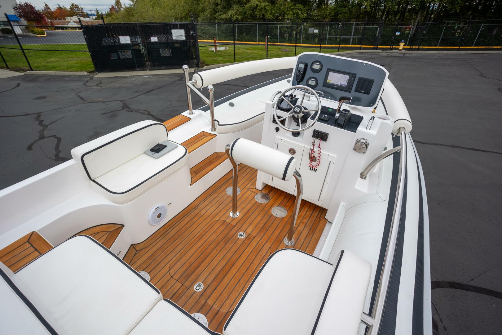 2020 Novurania 600 LX - Image 8