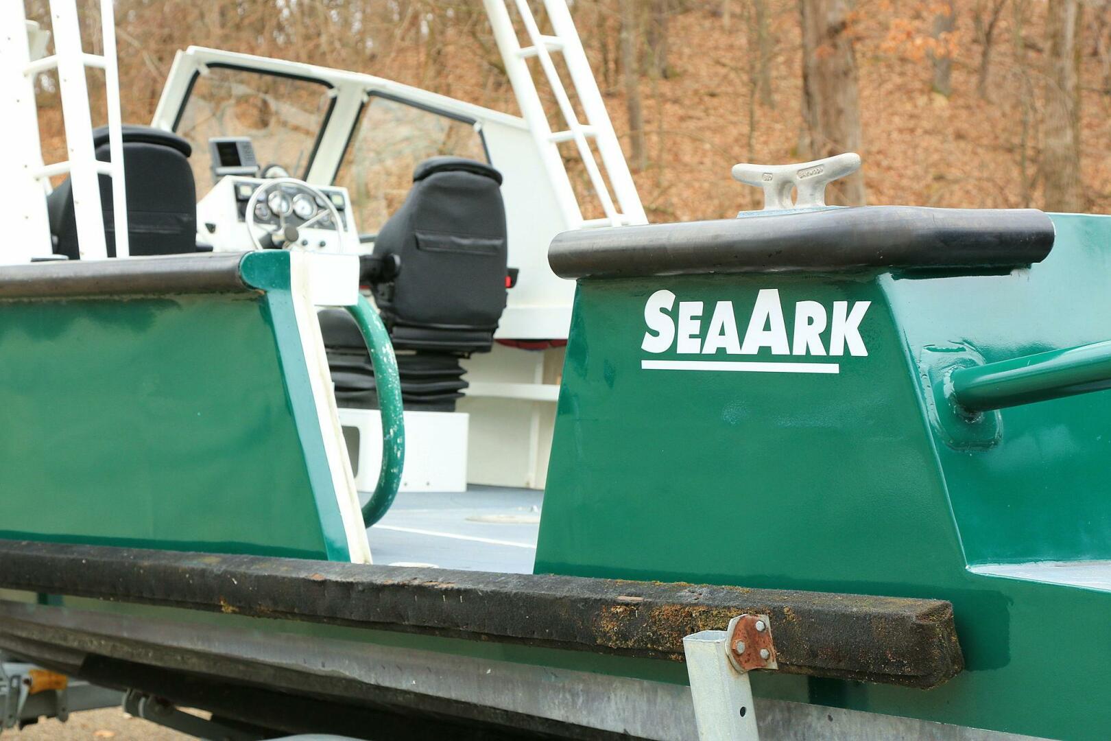 2002 SeaArk DXS 1652 SLD - Image 2