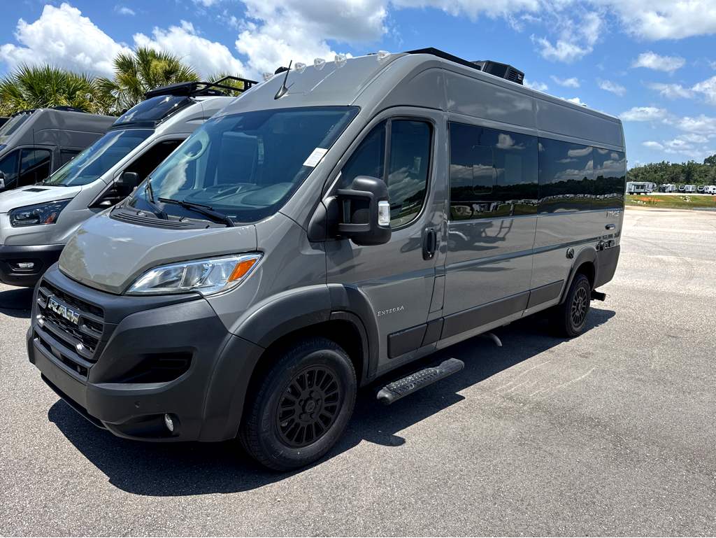 2027 ENTEGRA COACH ETHOS 20T - Image 3