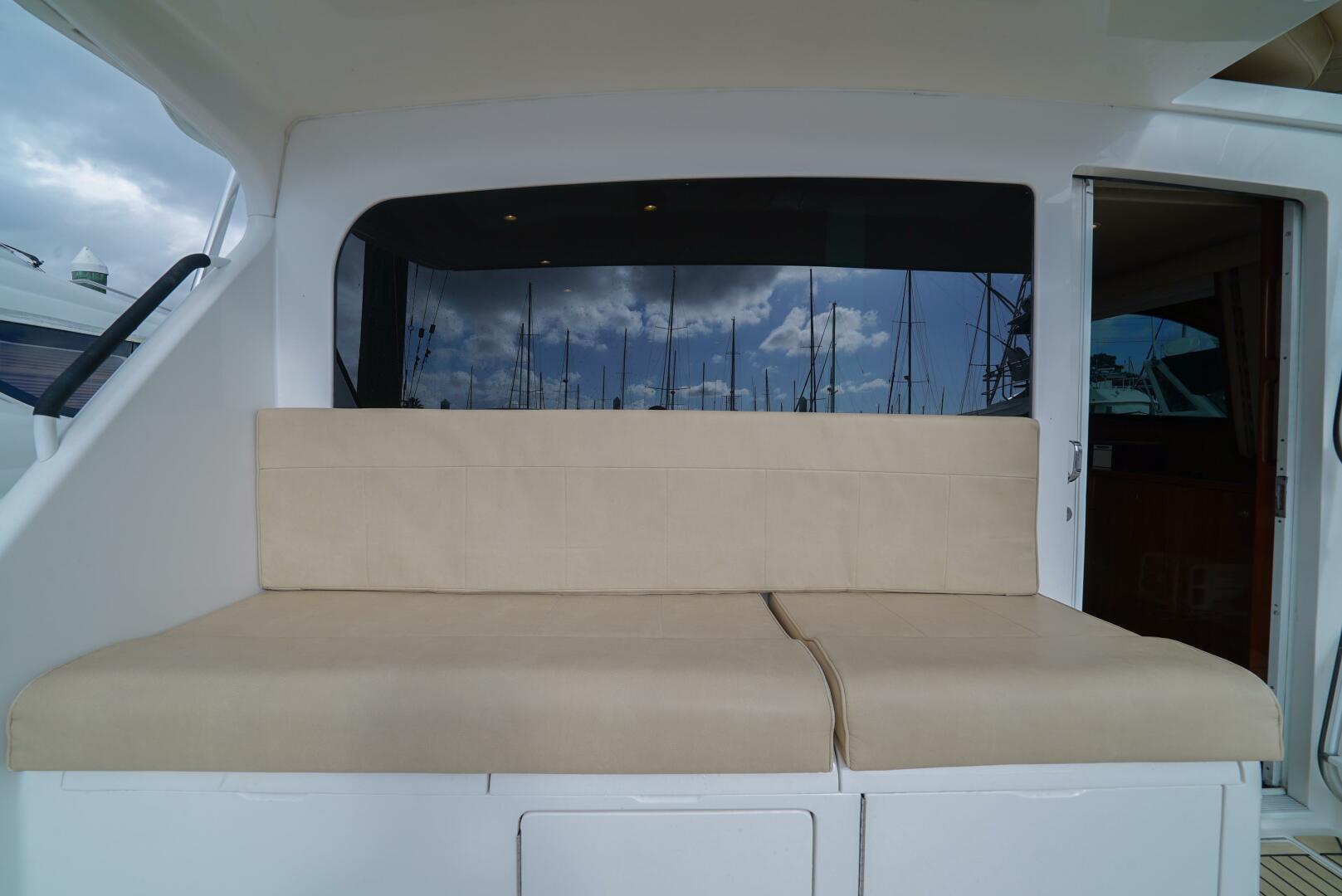 2007 Viking 45 Convertible - Image 37