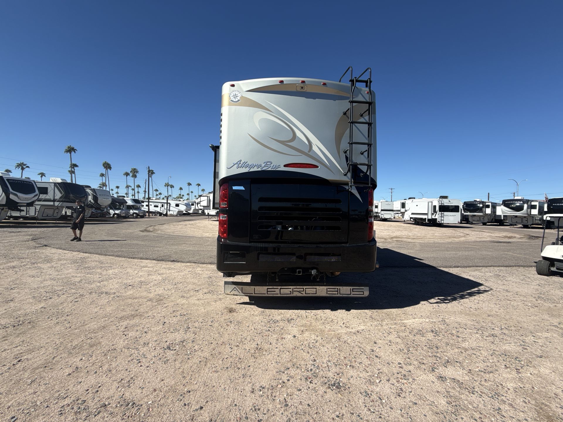 2011 Tiffin Allegro Bus 43 QGP - Image 6