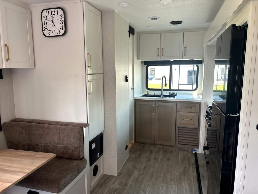 2026 JAYCO EAGLE HT 230MLCS - Image 12