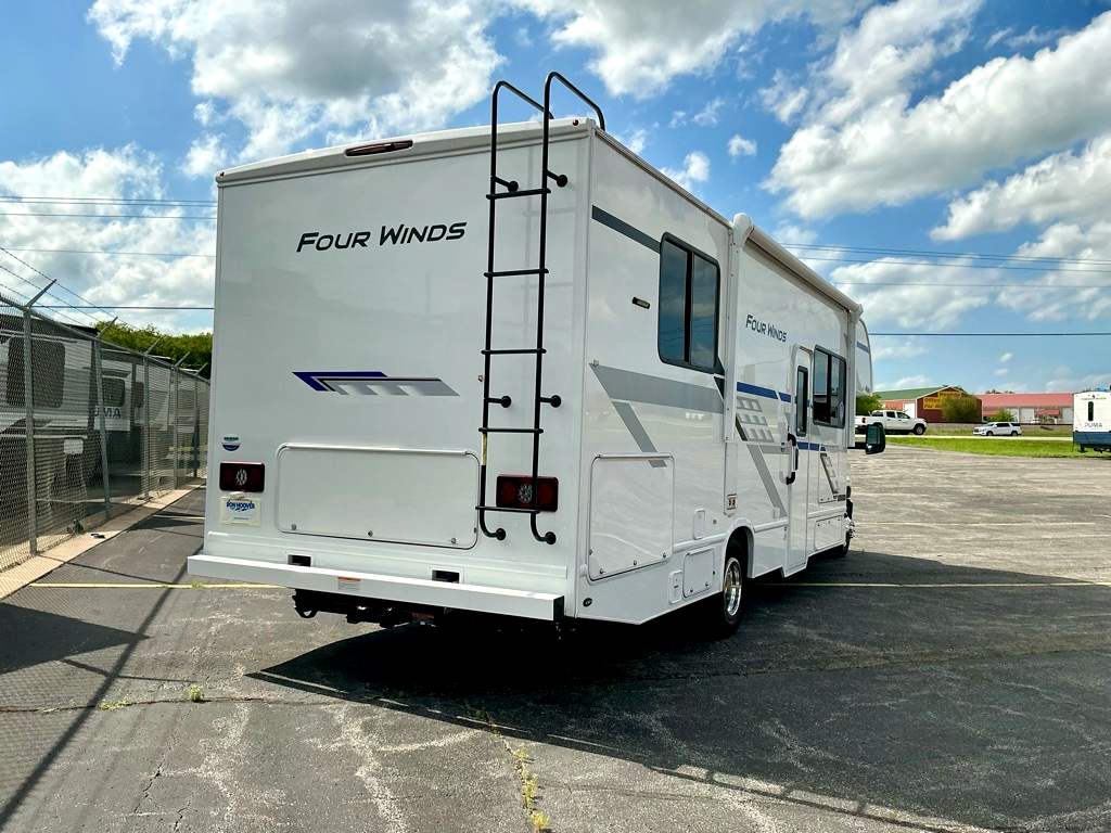 2026 THOR MOTORCOACH 28Z - Image 4