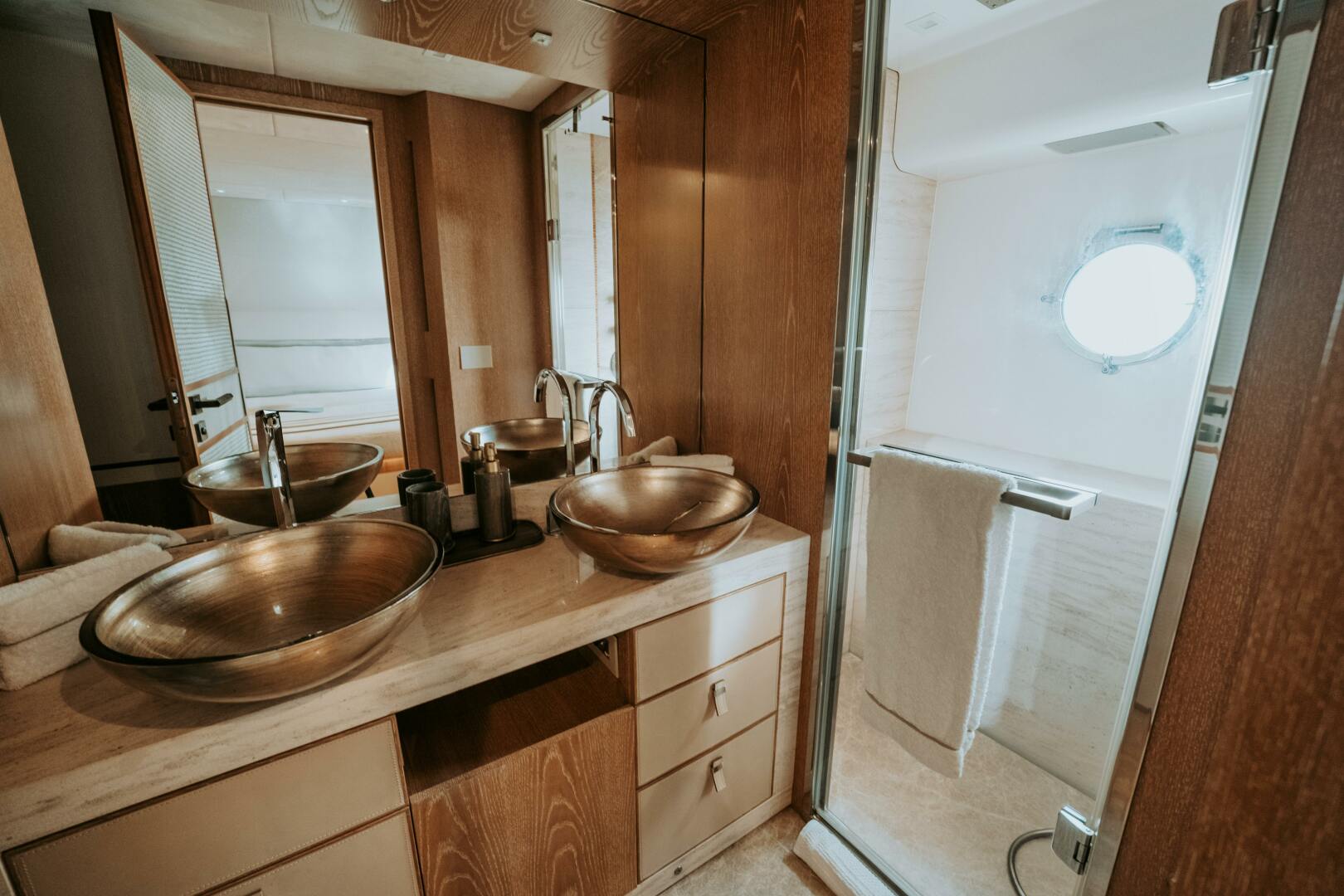 2013 Monte Carlo Yachts - Image 11