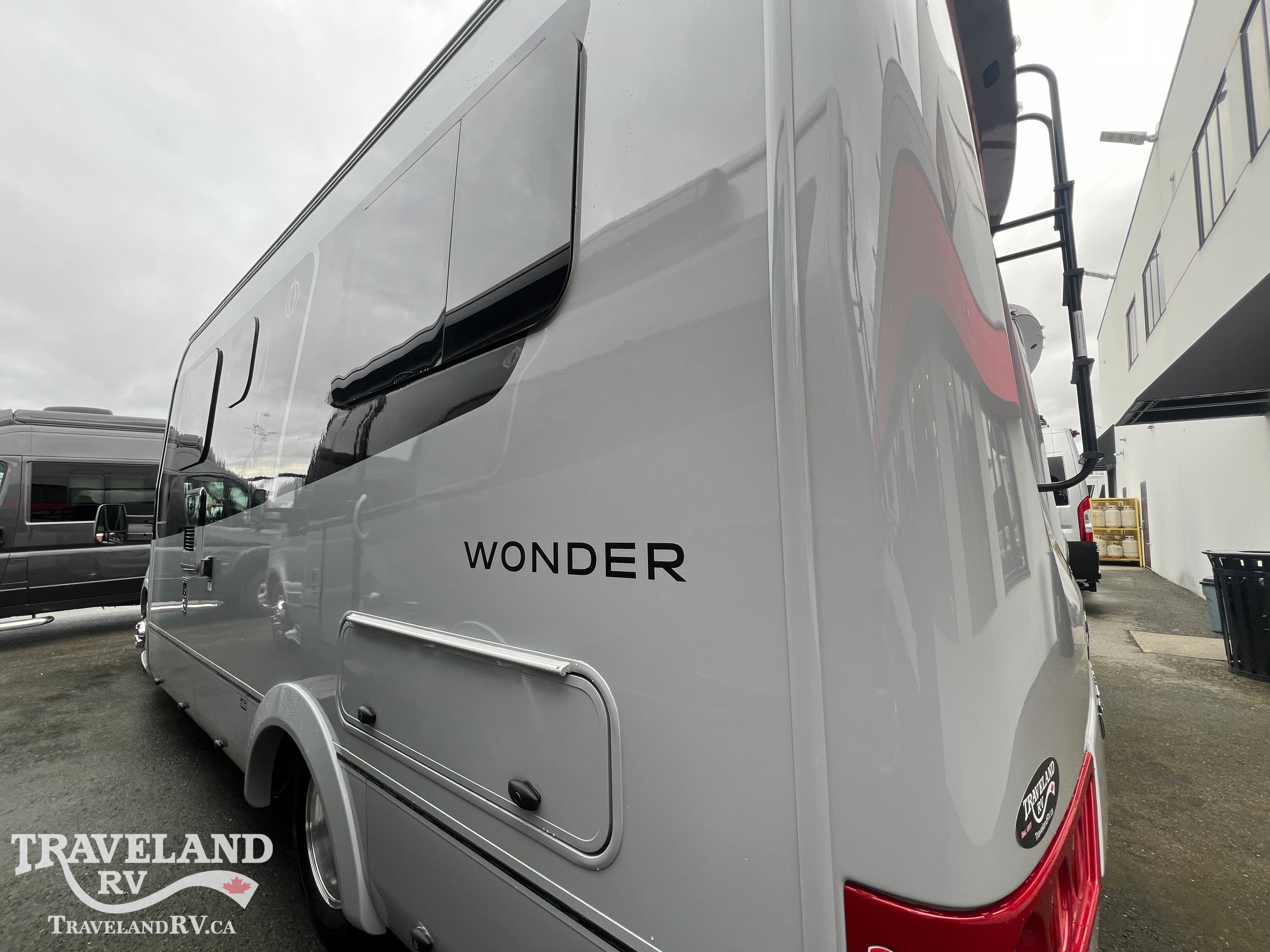 2026 Leisure Travel Wonder W24RL - Image 5