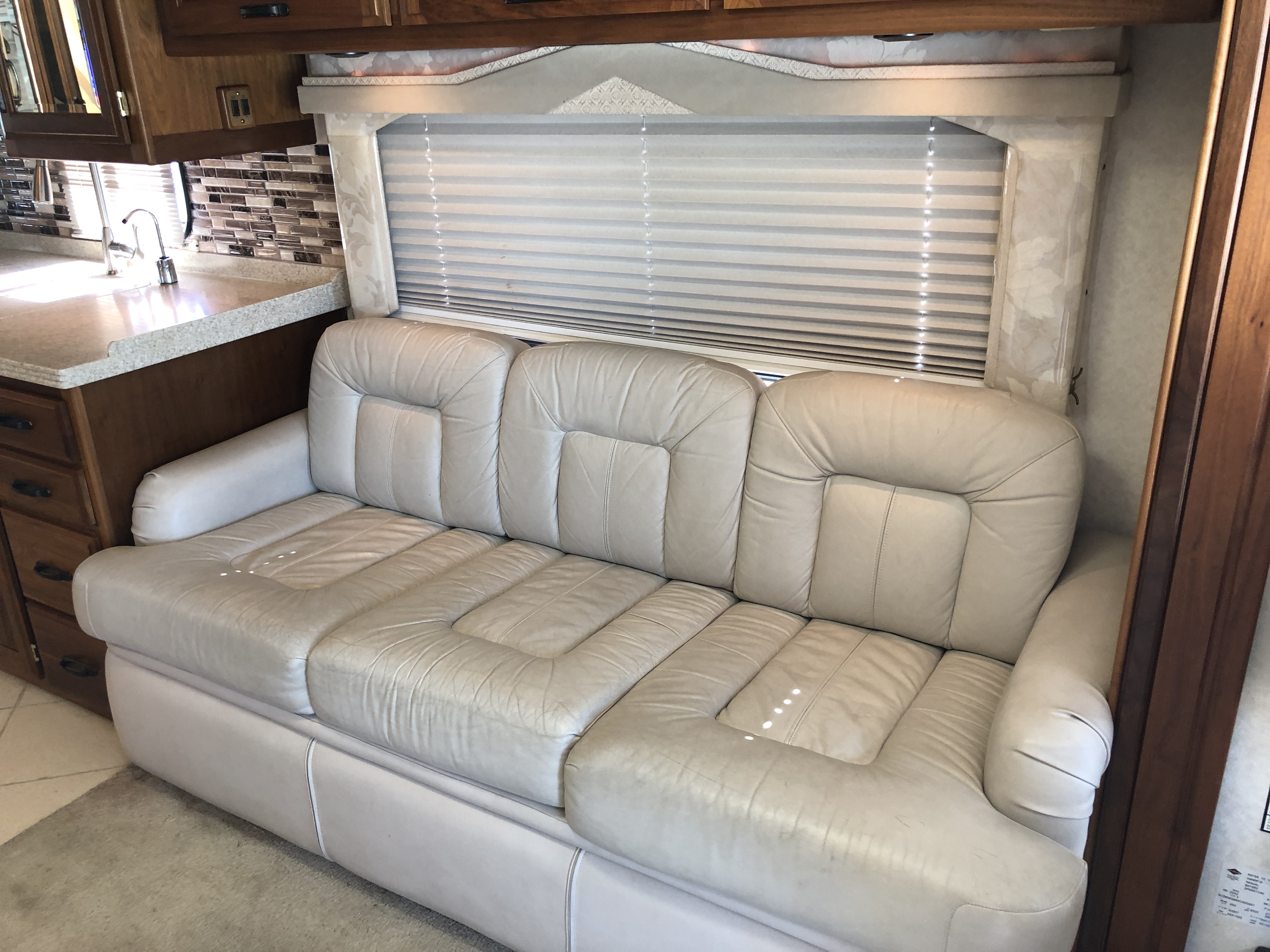 1999 Fleetwood American Eagle 40EVS - Image 15