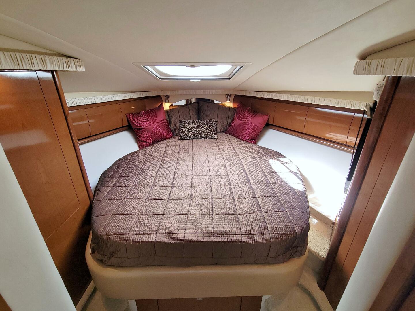 2009 Sea Ray 44 Sundancer - Image 43