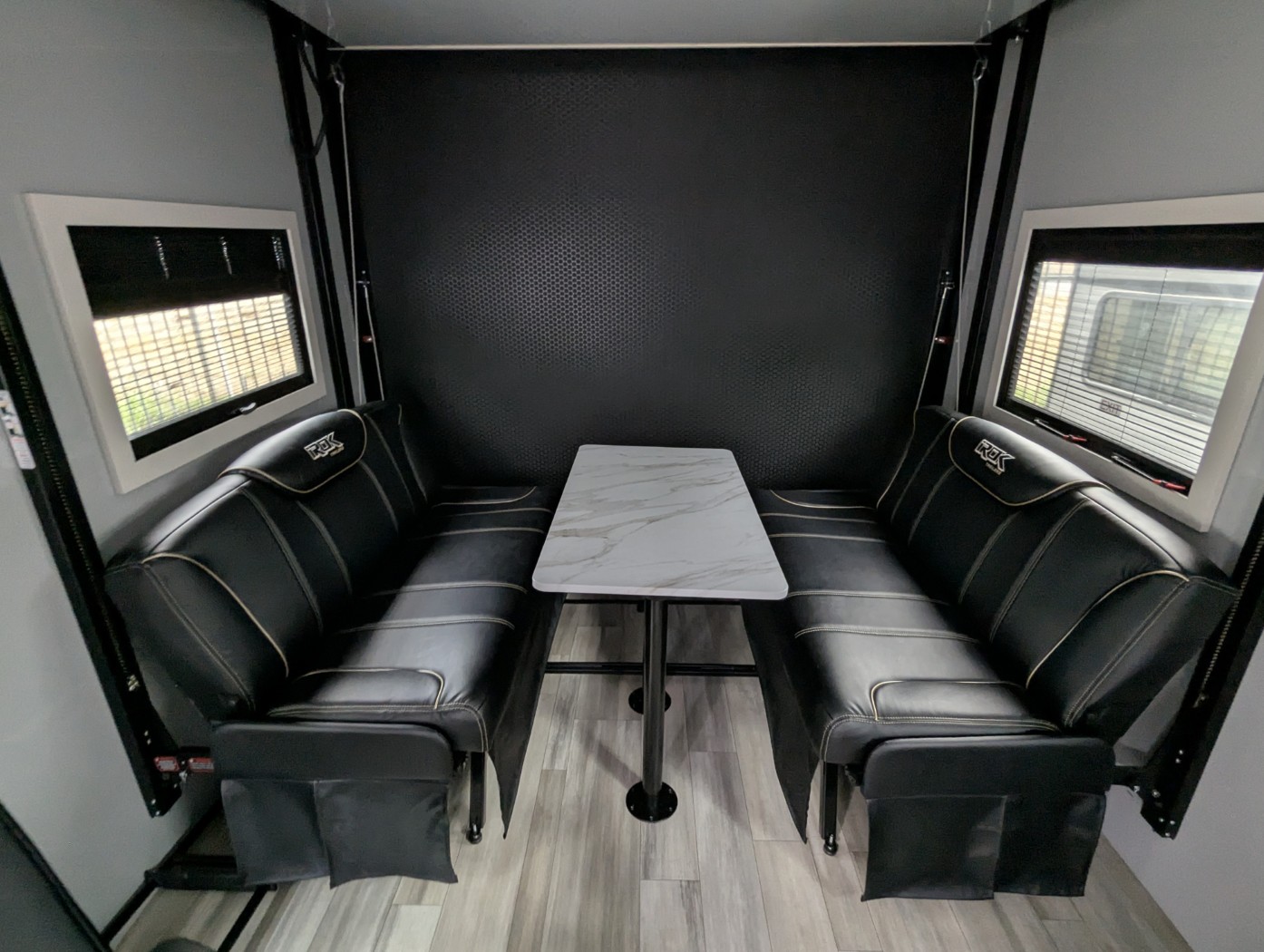 2026 IROK Trailers IROK LUXE SS2214 - Image 8