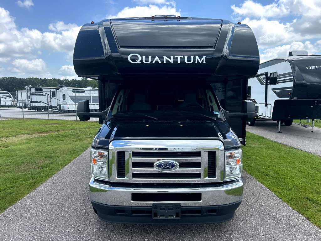 2024 Thor Motor Coach QUANTUM KW29 - Image 3