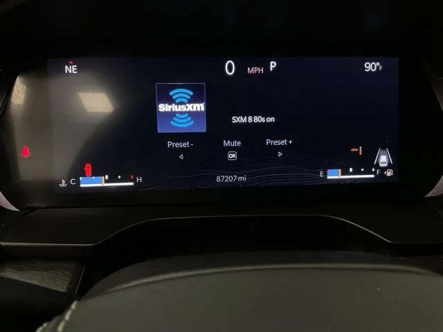 2022 Jeep Grand-Cherokee-L Laredo Altitude 4x4 - Image 11