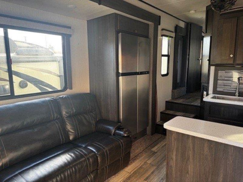 2020 Heartland Road Warrior RW 392 - Image 10
