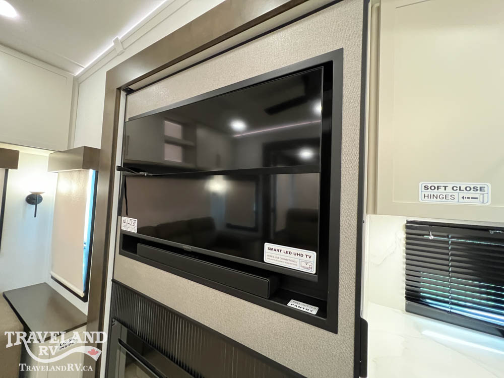 2027 Alliance RV Paradigm 310RL - Image 17