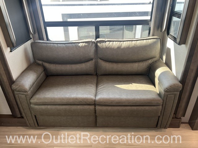 2022 GRAND DESIGN SOLITUDE 346FLS - Image 17