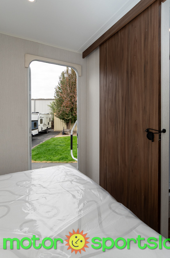 2027 Winnebago Access 28GP - Image 36