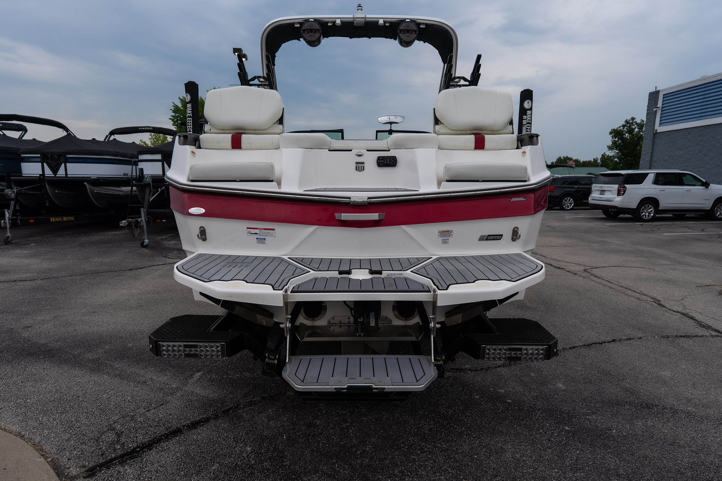 2023 MasterCraft XT24 - Image 38