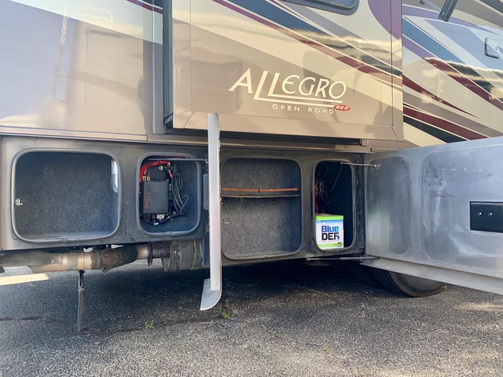 2014 ALLEGRO 36QSA - Image 56