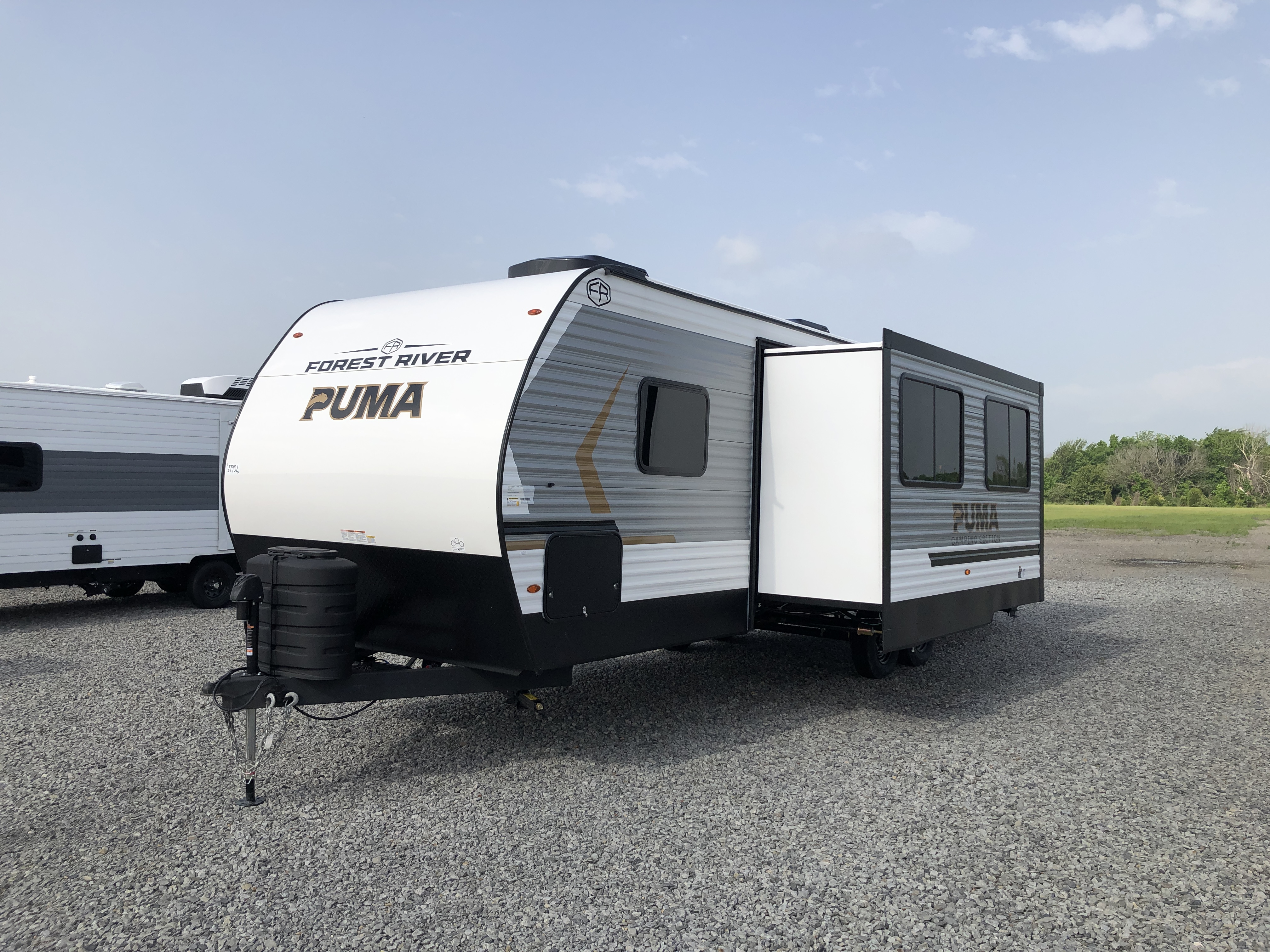 2026 Forest River Puma Camping Edition 303BHCE - Image 3
