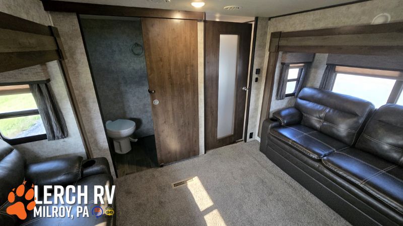 2018 Highland Ridge Open Range Roamer RF376FBH - Image 43