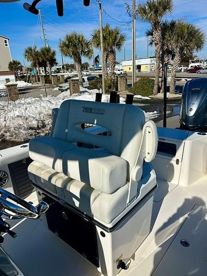 2023 Pathfinder 2700 - Image 25
