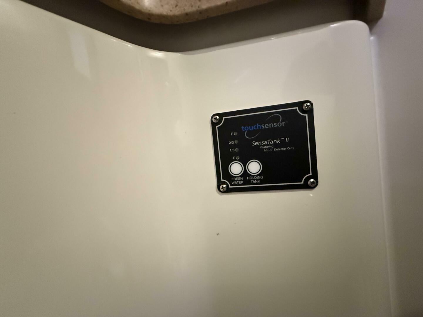 2007 Chris-Craft Roamer 40 - Image 28