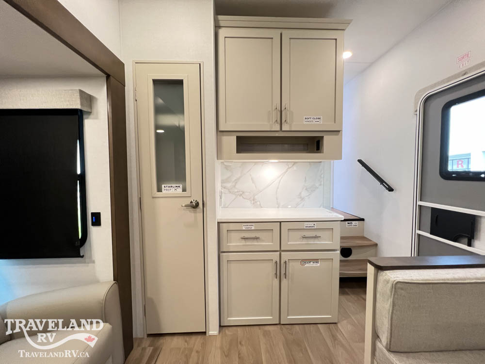 2027 Alliance RV Avenue 23ML - Image 16