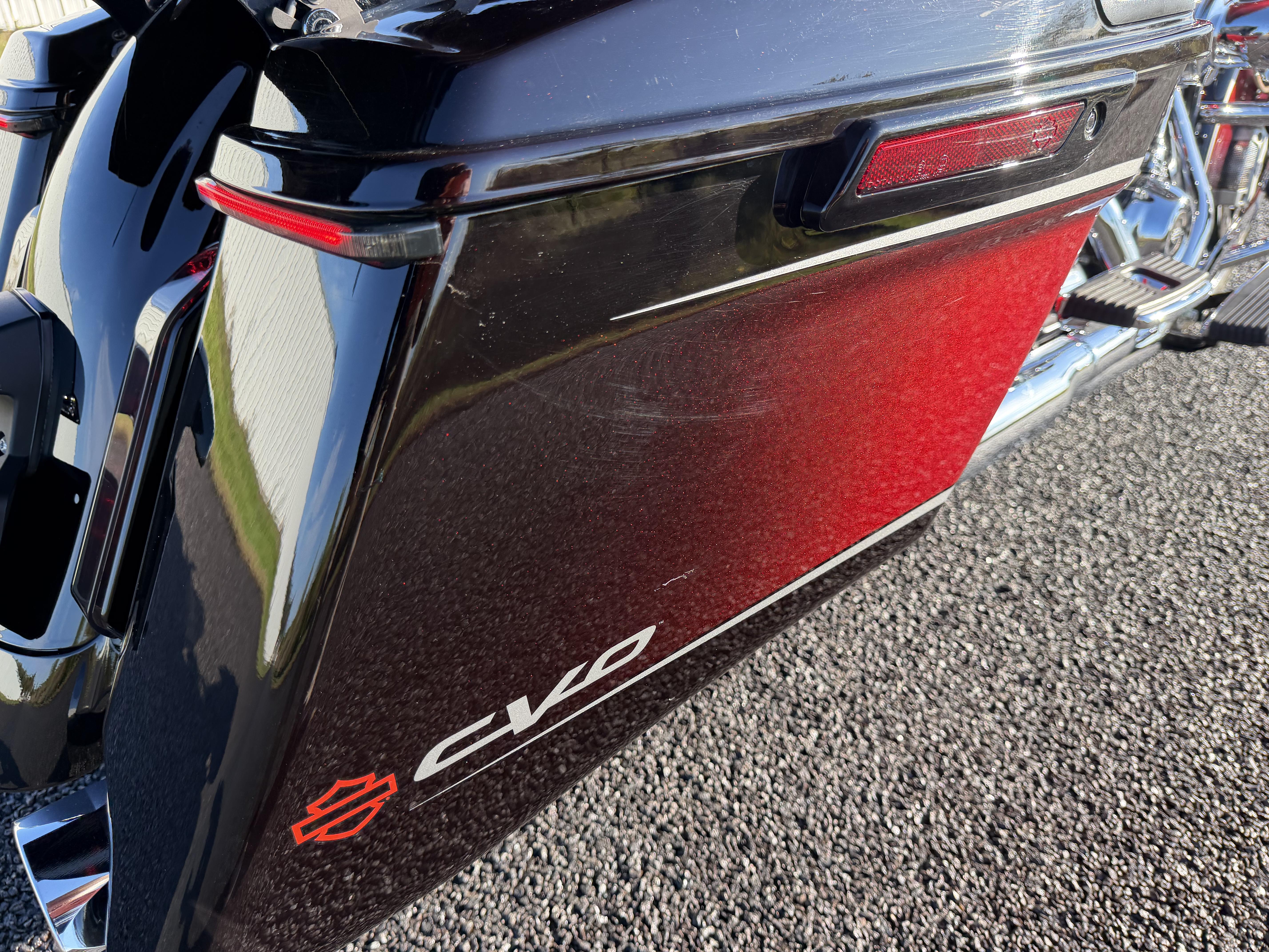 2021 HARLEY DAVIDSON STREET GLIDE 117 CVO - Image 11