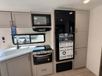 2027 Jayco Jay Flight SLX 261BHS - Image 15