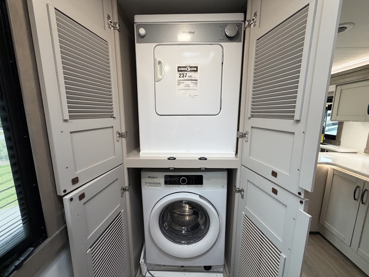 2027 JAYCO PRECEPT 36C - Image 39