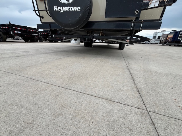 2015 Keystone Outback 300RB - Image 8