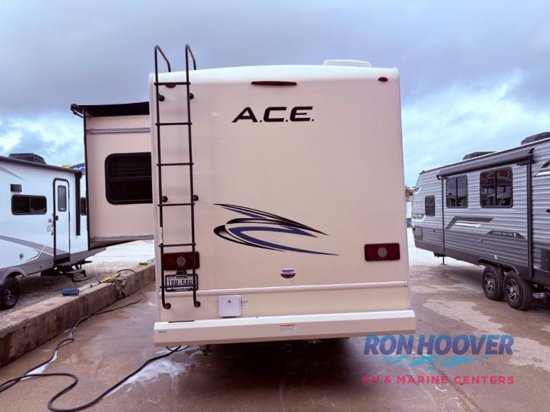 2023 THOR MOTORCOACH ACE 29G - Image 4