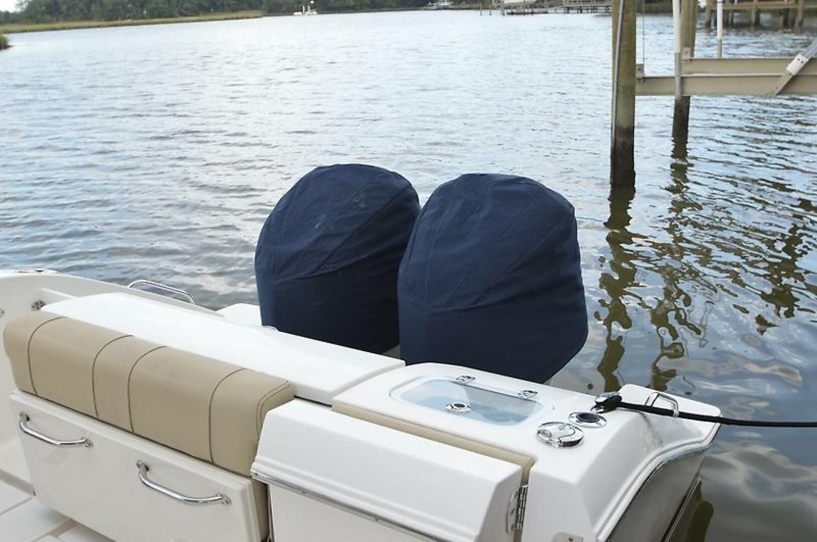 2019 PURSUIT S 288 Sport Base - Image 63