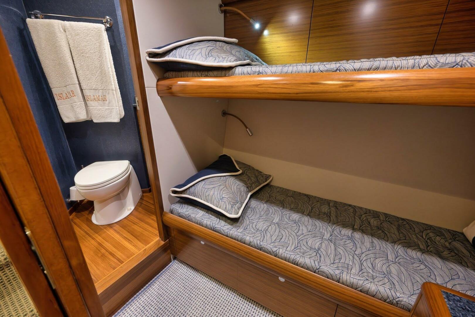 2012 Weaver - Image 23