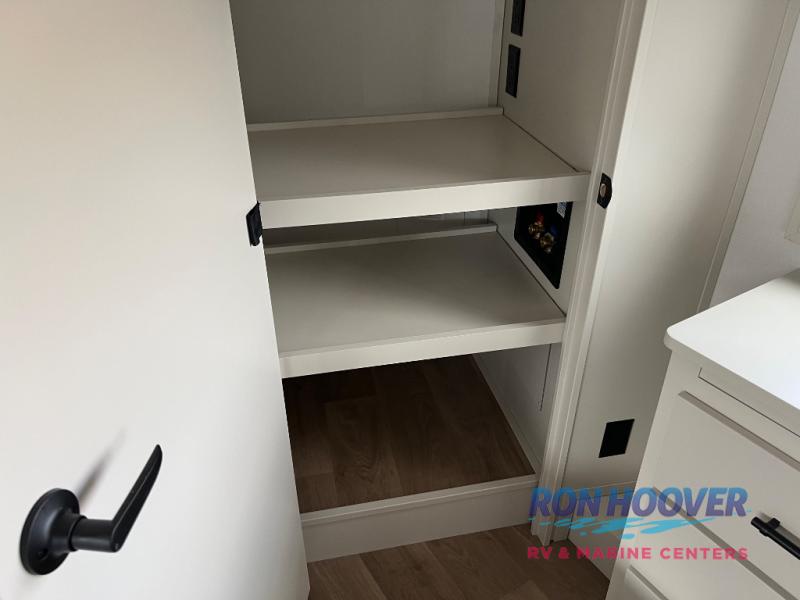 2026 GRAND DESIGN 390RK - Image 28