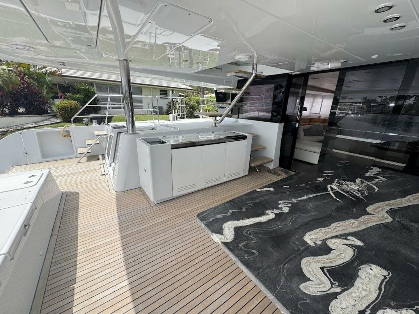 2015 Lagoon - Image 4