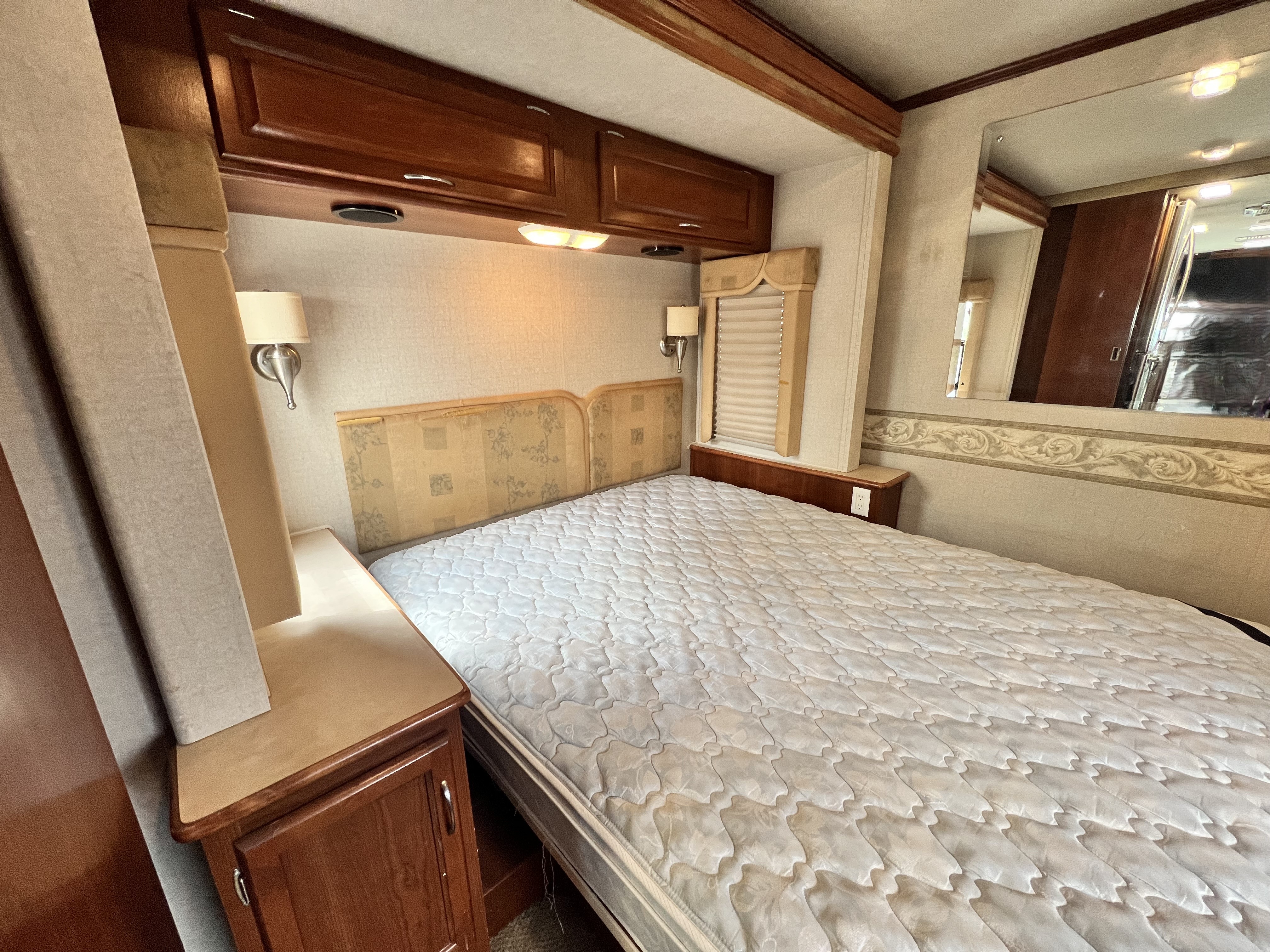 2006 Fleetwood Southwind 32VS - Image 19