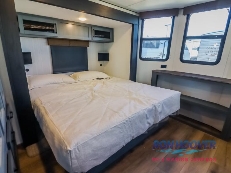 2026 PALOMINO PUMA 420LFT - Image 29
