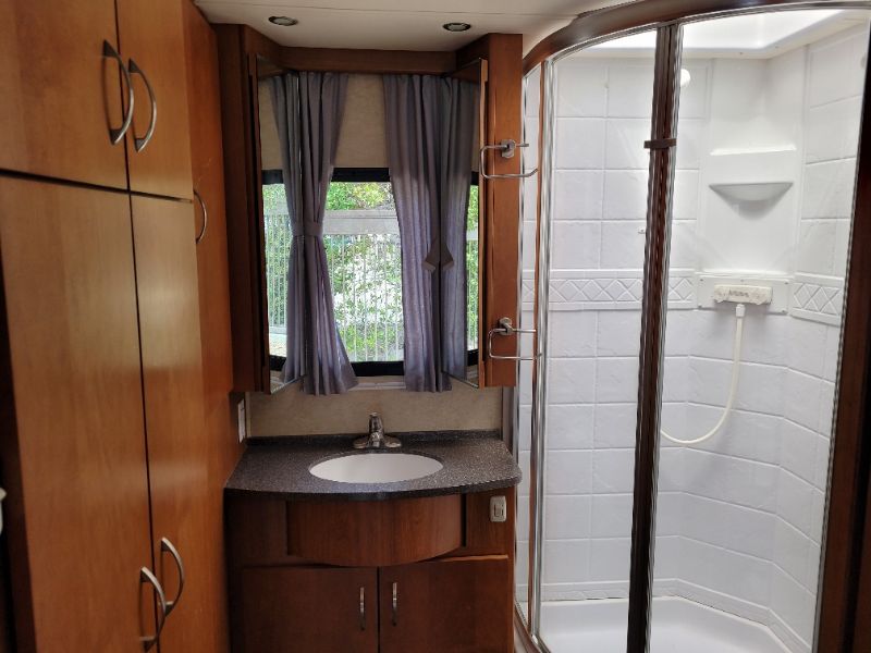 2011 Leisure Travel Unity 24MB - Image 11