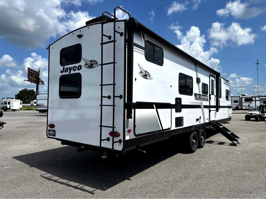 2027 JAYCO JAY FEATHER 29QBH - Image 4