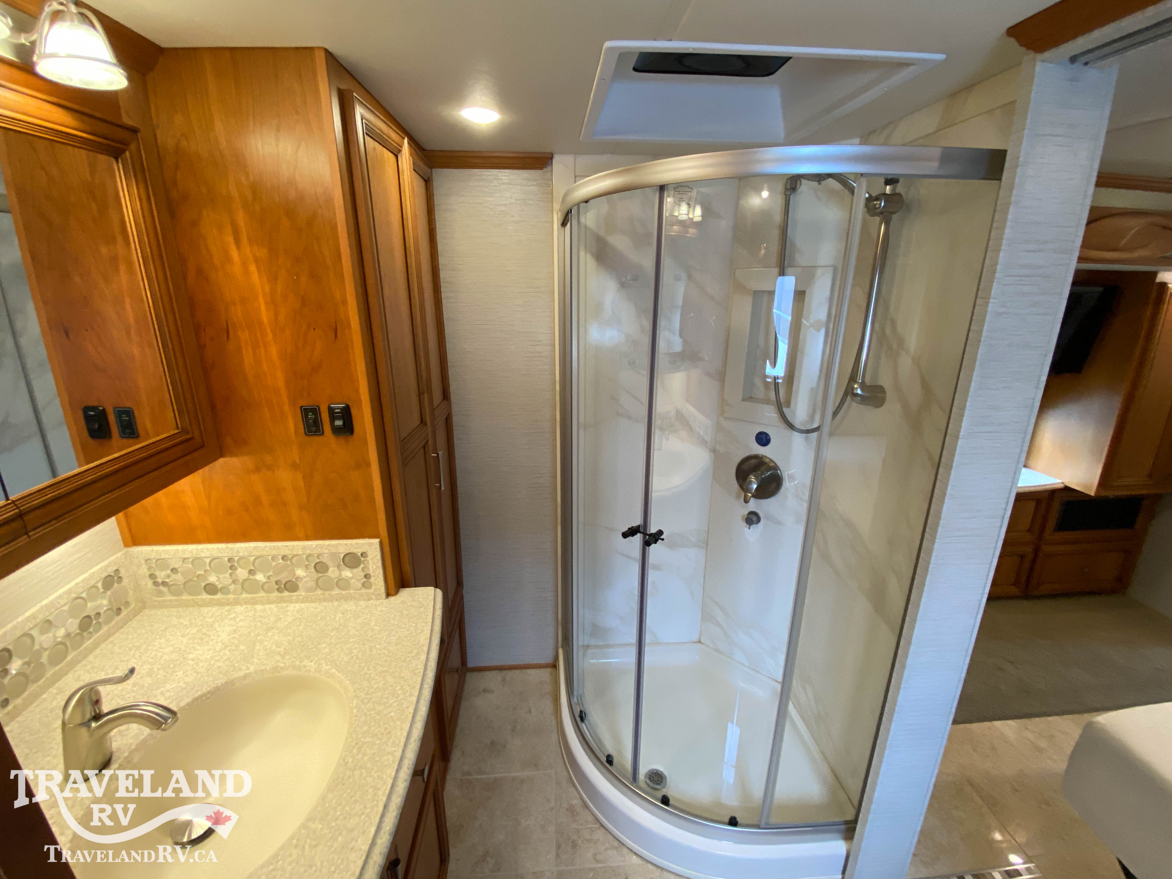 2018 Newmar Ventana 4037 - Image 30