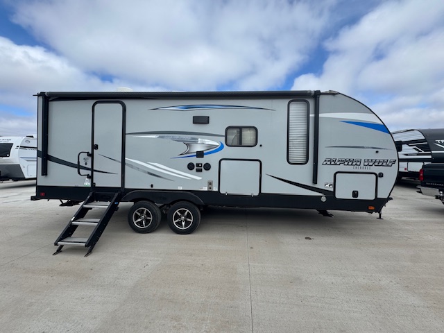 2020 CHEROKEE ALPHA WOLF 22SW - Image 2