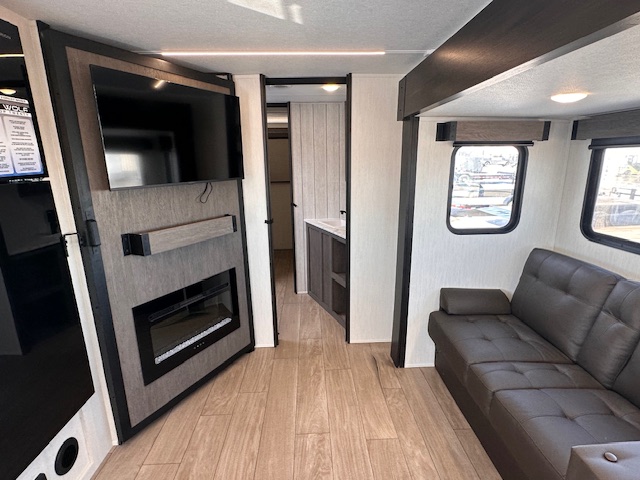 2026 CHEROKEE ALPHA WOLF 29TB - Image 35